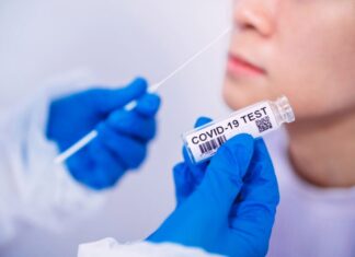 Ανοιχτό το ενδεχόμενο διενέργειας rapid test και για εμβολιασμένους