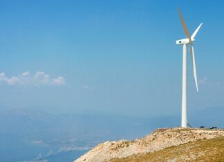 ΕΛΠΕ: Εξαγορά αιολικών πάρκων στη Ν. Εύβοια