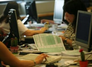 Επιστροφή φόρου εισοδήματος: Αυτόματος συμψηφισμός με οφειλές – Τα πρώτα εκκαθαριστικά