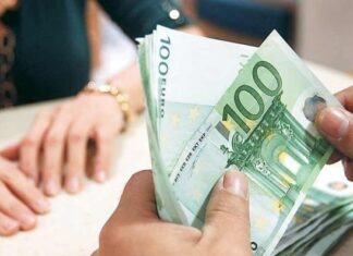 Ακυρώνονται αναδρομικά τα πρόστιμα για τις δωρεές μετρητών