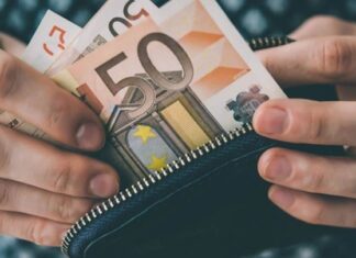 Χατζηδάκης: Τουλάχιστον το 87% των συνταξιούχων θα δει κατευθείαν αύξηση στη σύνταξη