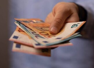Μισθοί: Σε ποιες χώρες θα αυξηθούν – Οι εκτιμήσεις για την Ελλάδα