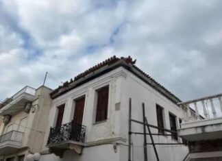 Σεισμός στην Εύβοια: «Κιτρινίστηκαν» 22 σπίτια στα Ψαχνά
