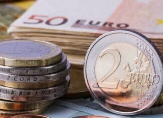 Εφορία: Ανατροπές για τους ελεύθερους επαγγελματίες