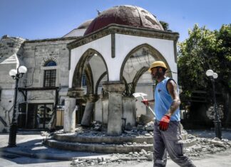Σε φάση σεισμικής διέγερσης η Ελλάδα. Συναγερμός στην Εύβοια, Λέσβο και Κρήτη.