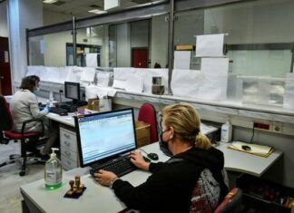 Μονιμοποιείται η τηλεργασία στο Δημόσιο: Τι αλλάζει για δημόσιους υπαλλήλους– Ποιοι εξαιρούνται