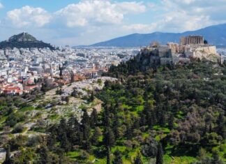 «Παγώνουν» τα επιτόκια στα στεγαστικά δάνεια από τον Μάιο