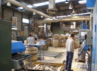Ένταξη στις 120 δόσεις του συνόλου των οφειλών ζητούν οι βιοτέχνες