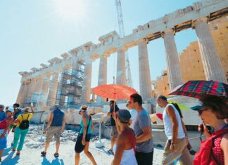 Τουρισμός: Η ακρίβεια «τρώει» τις διακοπές των Ελλήνων