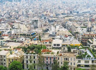 Φοιτητική στέγη: Αγώνας δρόμου για γονείς και φοιτητές