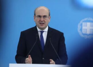 Χατζηδάκης: Όλοι οι ελεύθεροι επαγγελματίες και αυτοαπασχολούμενοι θα πρέπει να συνδέσουν τους επαγγελματικούς τους λογαριασμούς με το σύστημα IRIS