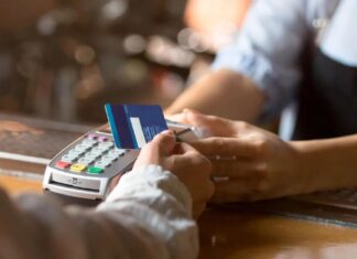 Μητρώο POS: Νέος οδηγός από την ΑΑΔΕ για τις υποχρεώσεις επιχειρήσεων και επαγγελματιών