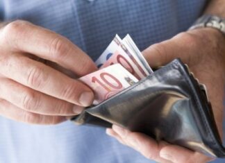 «Κλείδωσαν» στο 3,1% οι αυξήσεις στις συντάξεις το 2024 – Ποιοι μένουν εκτός