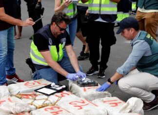 Η Ευρώπη βουλιάζει στην κόκα: Οι πρωταθλήτες της χρήσης – Τι δείχνουν τα λύματα