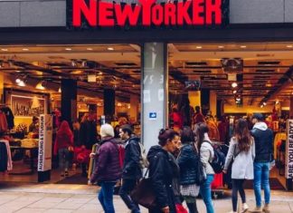 Έρχεται Ελλάδα μεγάλη αλυσίδα ρούχων με 1.200 καταστήματα – Που θα ανοίξει