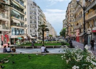 Θεσσαλονίκη: Οριακή άνοδος του τζίρου στο λιανεμπόριο – Μειωμένη κατανάλωση και πίεση στις μικρομεσαίες επιχειρήσεις