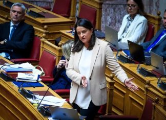 Τι φέρνει ο νέος εργασιακός νόμος – Οι μεγάλες αλλαγές για εργαζομένους και επιχειρήσεις