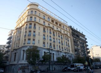 Ανοίγει ξανά το Ακροπόλ στην Πατησίων