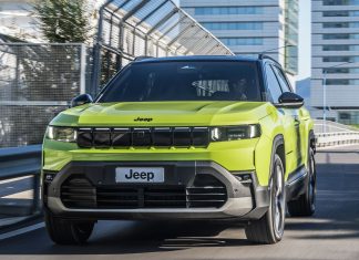 Νέο Jeep Compass: Πού διαφέρει από τα άλλα αυτοκίνητα του Stellantis Group;