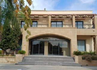 Πλειστηριασμοί: Τα 4 ακριβά ξενοδοχεία που βγαίνουν στο σφυρί μέσα στον Μάιο