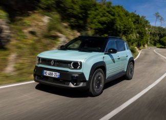 Το Renault 4 E-Tech έφτασε στην Ελλάδα – Πόσο κοστίζει