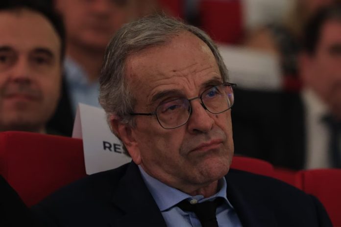 9.Samaras