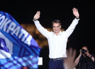 Ο τέλειος διάδοχος του Μητσοτάκη στην ηγεσία της Νέας Δημοκρατίας: Βγαίνει στα social media φτιάχνοντας κλίμα αλλαγής