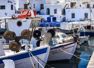 Οι ψαράδες «σβήνουν» τις μηχανές στα καΐκια λόγω καυσίμων