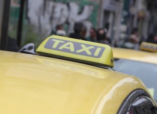Ικανοποίηση ΣΑΤΑ για τις αλλαγές στα κόμιστρα των ταξί: «Δικαίωση μιας επίμονης διεκδίκησης»