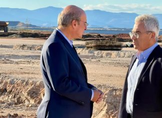 Χατζηδάκης: Εμβληματική επένδυση για όλη τη χώρα το data center ΔΕΗ – Amazon στην Κοζάνη