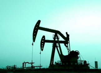 Ξανά στα 100 δολάρια το Brent