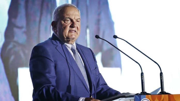 3.Karamanlis